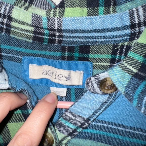 Aerie Pocket front long length button up flannel - Picture 3 of 4